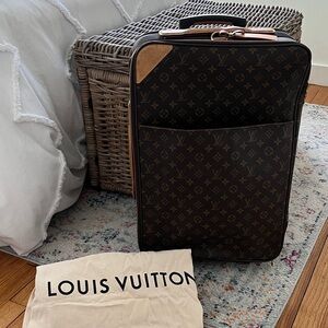 ✈️ 🤎 🎀 Louis Vuitton Pegase 55 Suitcase ✈️ 🤎 🎀